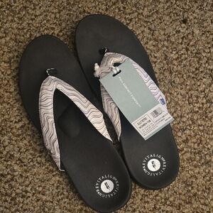 Revitalign Black Footbed Flip Flops with White & Lavender Wavy Straps Gulf Retro